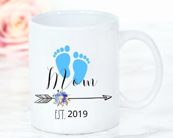 Personalisierte Mama Est 2019, 1. Muttertagsgeschenk, Geschenk für neue Mutter, Muttertagsgeschenk, Baby-Dusche-Geschenk, erwarten Mama, Geschenk für Mama zu sein