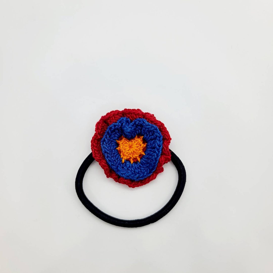 Crochet Tri-color Ruffle Flower Hair Tie - Etsy