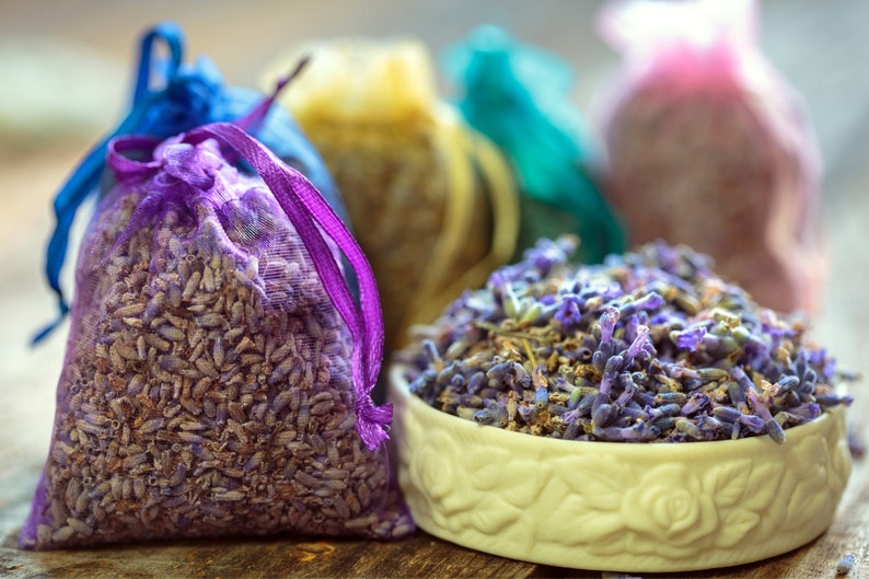 Dried French Aromatic Lavender Flowers Certified Organic Buds Petals soap toss me bags DIY your own lavender sachets wedding favors