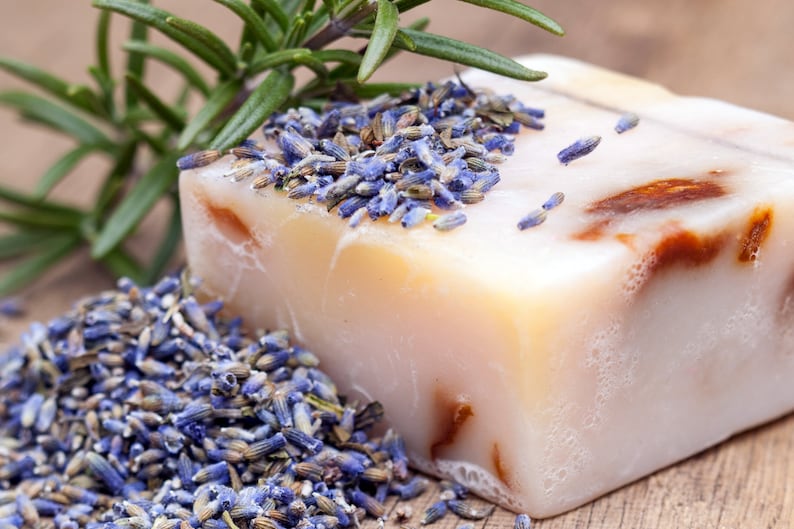 Dried French Aromatic Lavender Flowers Certified Organic Buds Petals soap toss me bags DIY your own lavender sachets wedding favors