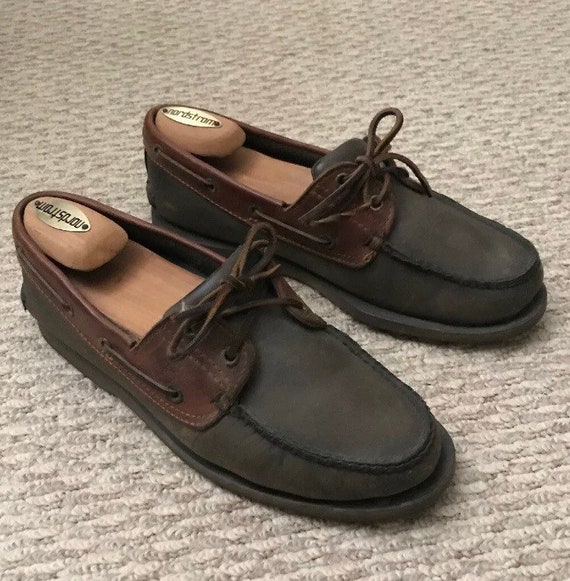 classic 2 eye timberland