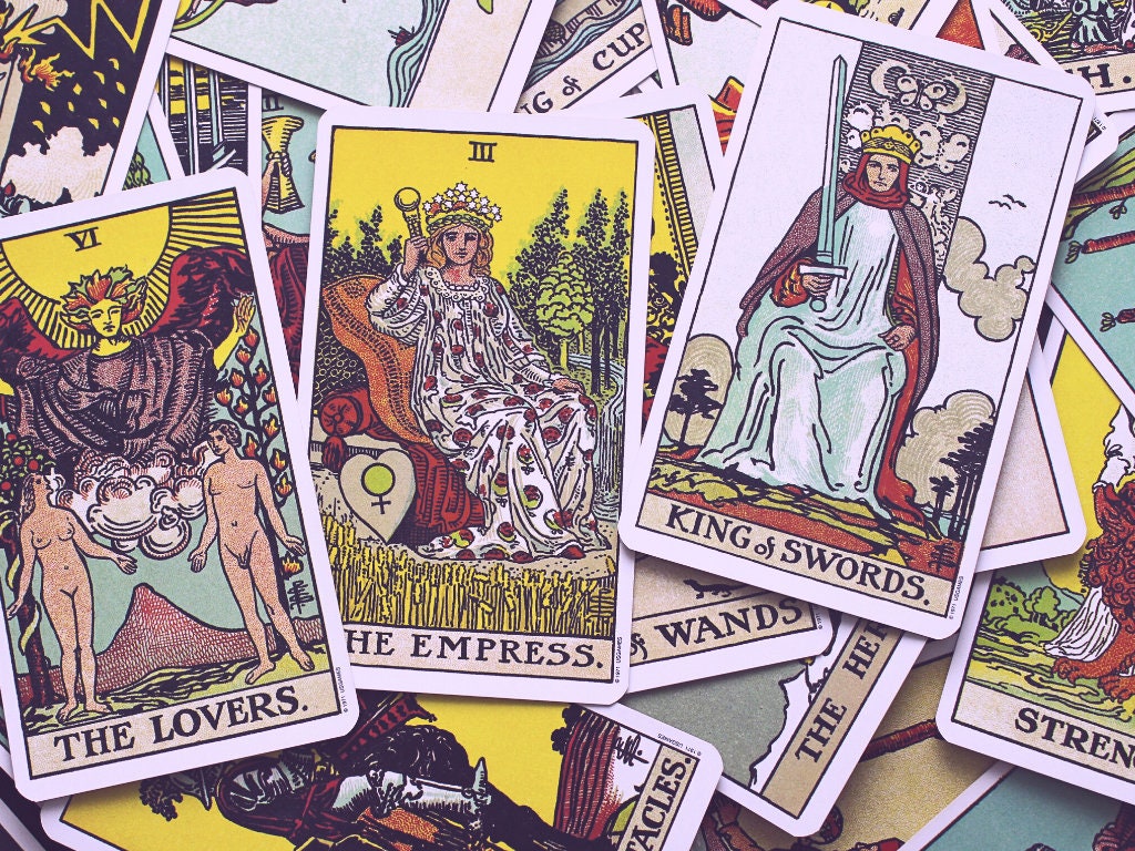 Live Messaging Psychic Tarot Reading - Quick Response
