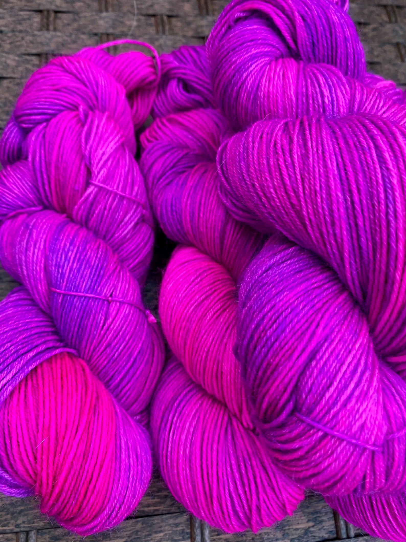 4 ply fingering yarn yarn 75/25 Merino/Nylon blend Superwash Etsy