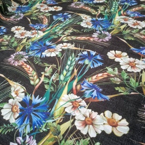 Floral daisy fabric, vintage upholstery fabric by the yard for home decor, garden decor, chair fabric, curtain fabric,sofa fabric