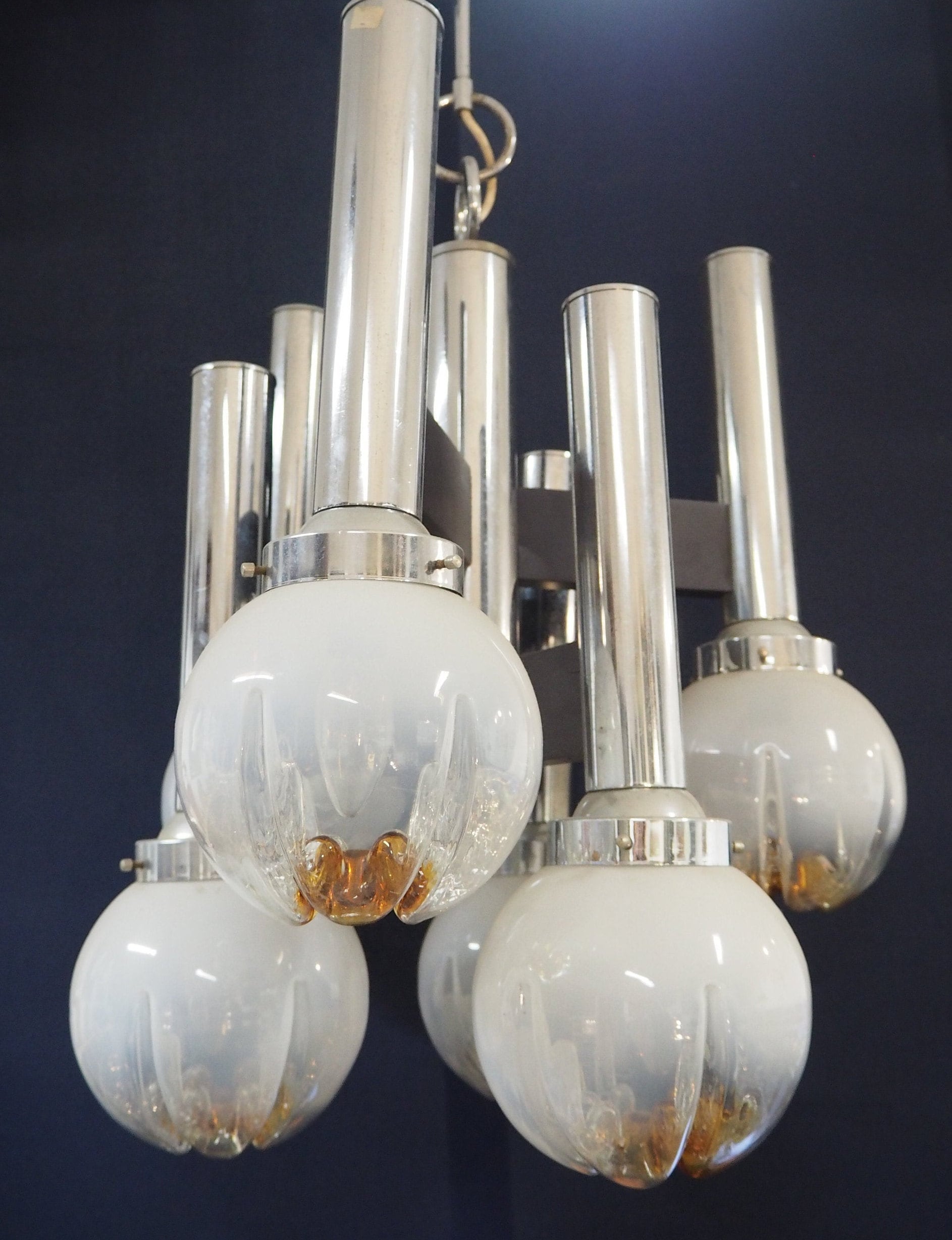 Italienische Zweifarbige Lampe aus Murano Glas von Mazzega, 1970 bei Pamono  kaufen