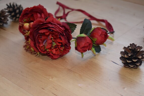 plastic flower crown