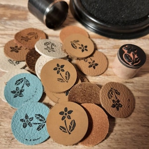 Labels 5 Stück handgefertigt / Label aus hochwertigen Leder