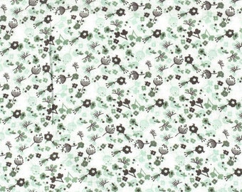 Muslin fabric 0.50 m, double gauze, scattered flowers, shadow green