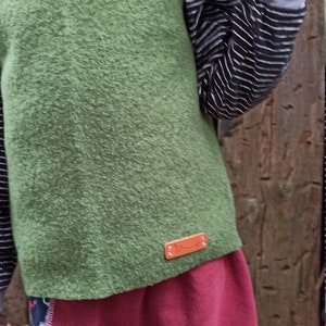 Wool vest (100% virgin wool) in desired size / various colors to choose from