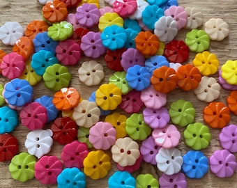 botones de colores / botones de plástico Tamaño: 13 mm aprox.