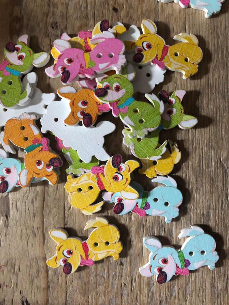 5/10 Wooden Sew-on Buttons / Dog Button - Etsy