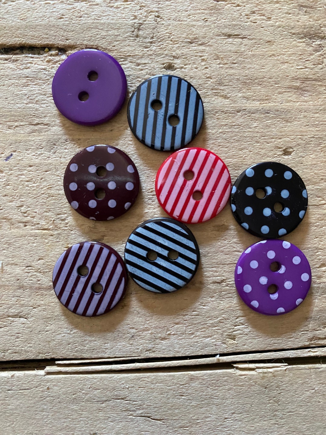 8 Colorful Buttons for Sewing / Vintage / Retro / Hippie / Sewing ...