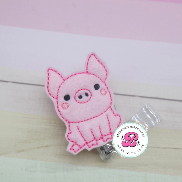 Pig badge reel - pig badge holder - pig badge clip - badge reel nurse - ID badge holder - cute pig badge reel - teacher badge reel