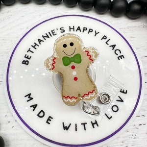 Gingerbread boy badge reel, gingerbread badge holder, Christmas badge reel, gingerbread gifts, nurse, teacher badge clip