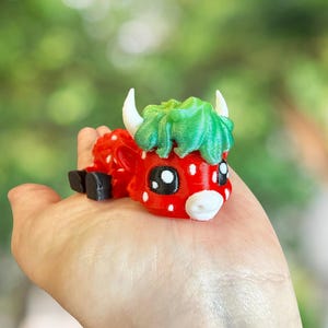3D Printed Strawberry Cow Figurine: Articulated Fidget Toy