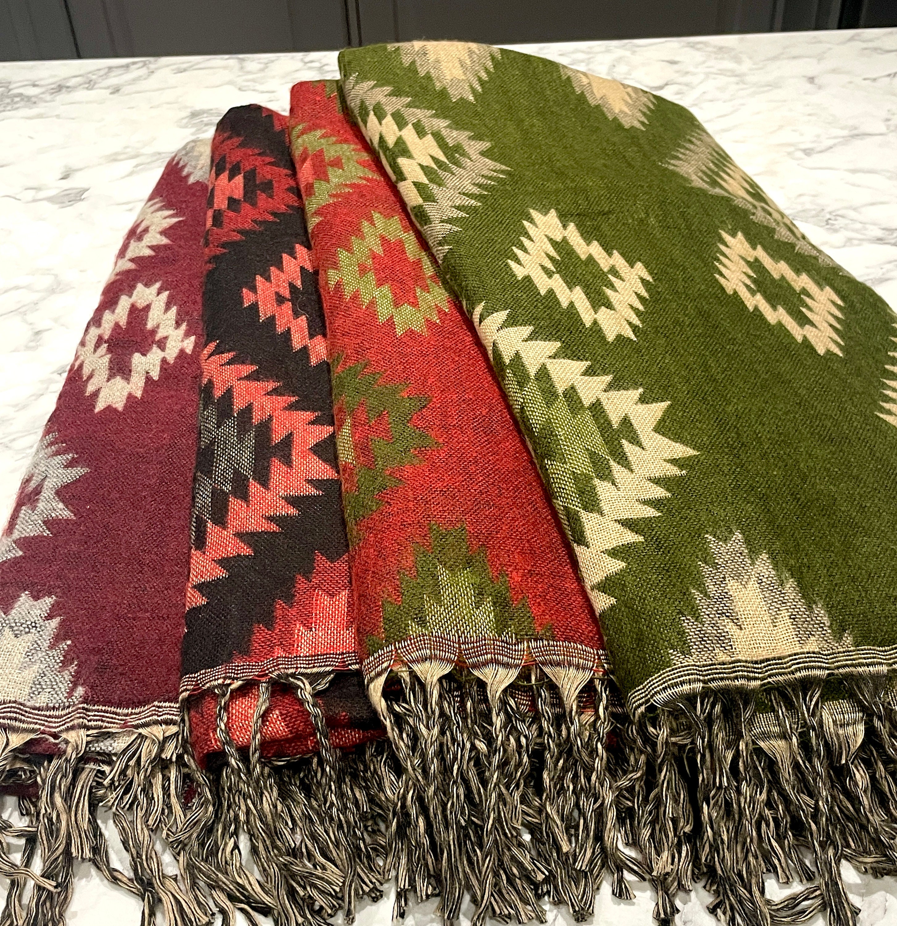 まとめCTHY HIGH-END YAK WOOL FRINGE STOLE EK_ECOM-AW24-102_40f82b0a-0dae