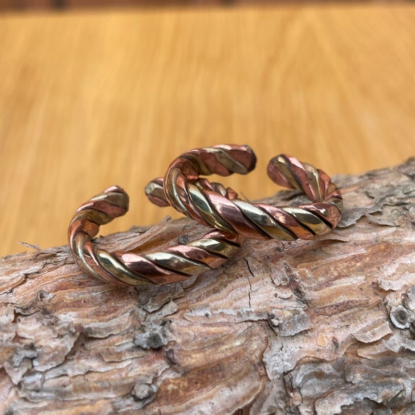 Copper and Brass Twisted Ring - Handmade in Nepal