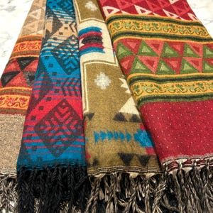 Yak Wool Shawl | Handmade in Nepal | Shawl and Wrap | Travel Blanket | Reversible Oversize Shawl | Geometric pattern Shawl | Gift for Her