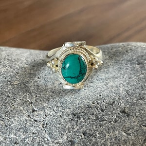 Oval Turquoise Ring | Fashion Ring | Nepalese Ring | Ethnic Ring | Handmade in Nepal | Ideal for Gift