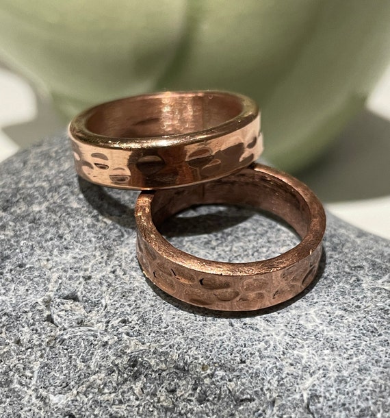 Pure bronze ring outlet