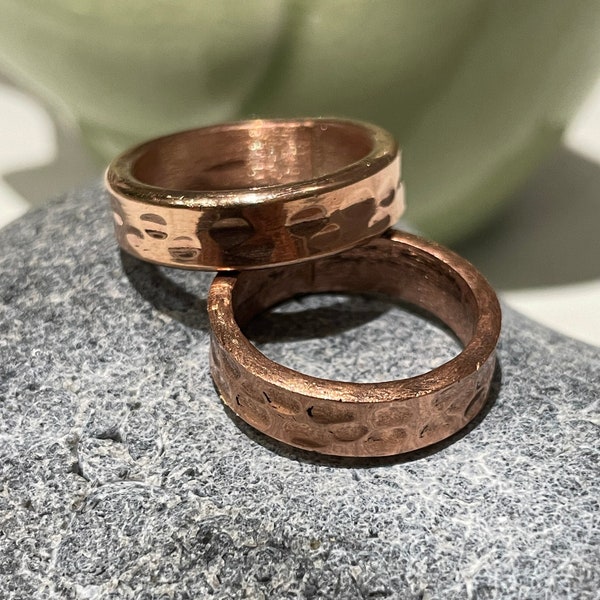 Hammered Healing Copper Ring Band - Solid Chuncky Ring - Pure Copper - Handmade in Nepal - GIft for Him