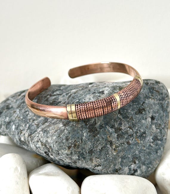 Bracciale rigido donna in acciaio inox placcato oro 18K