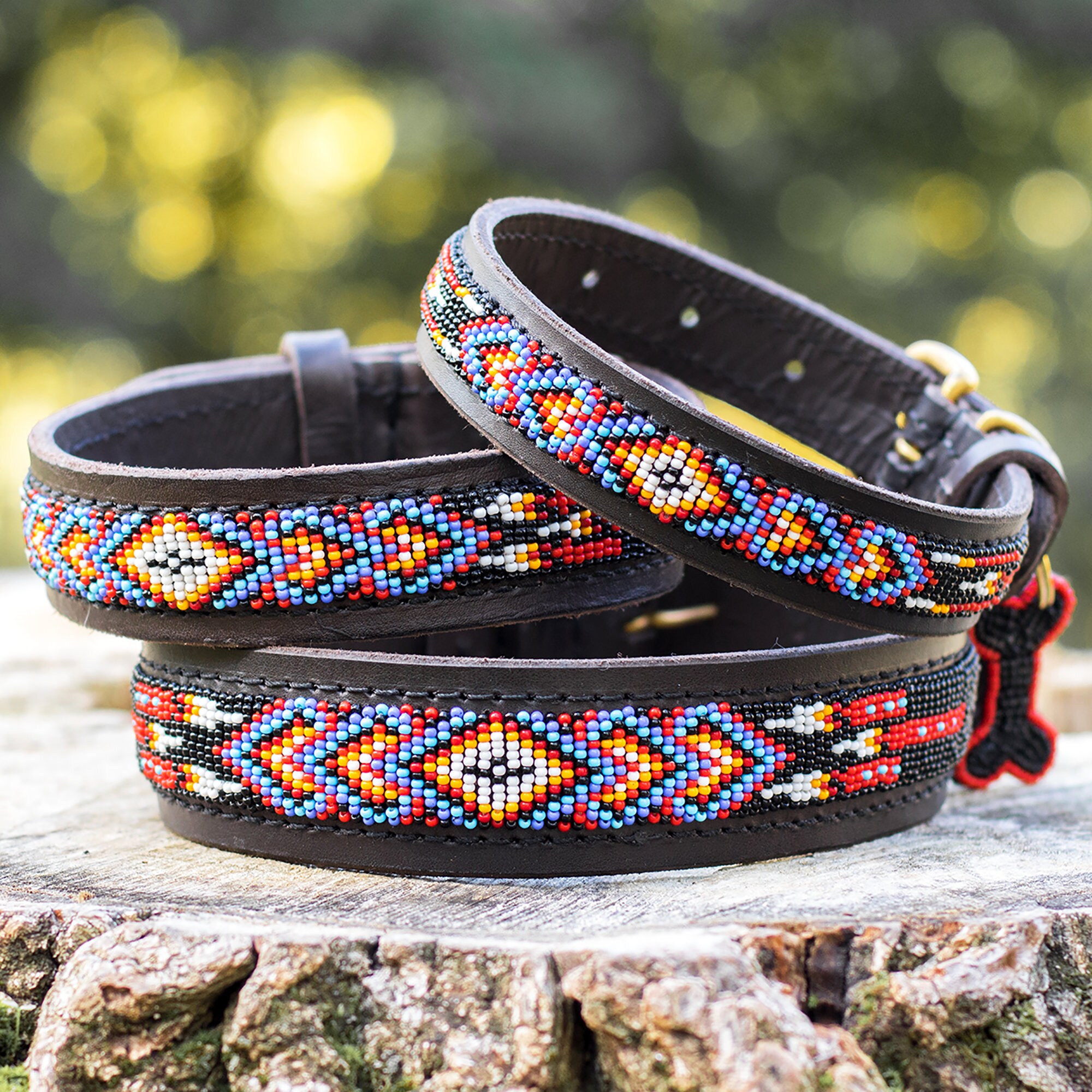 Collier Chien Massaï avec Tissage Ethnique Teranga