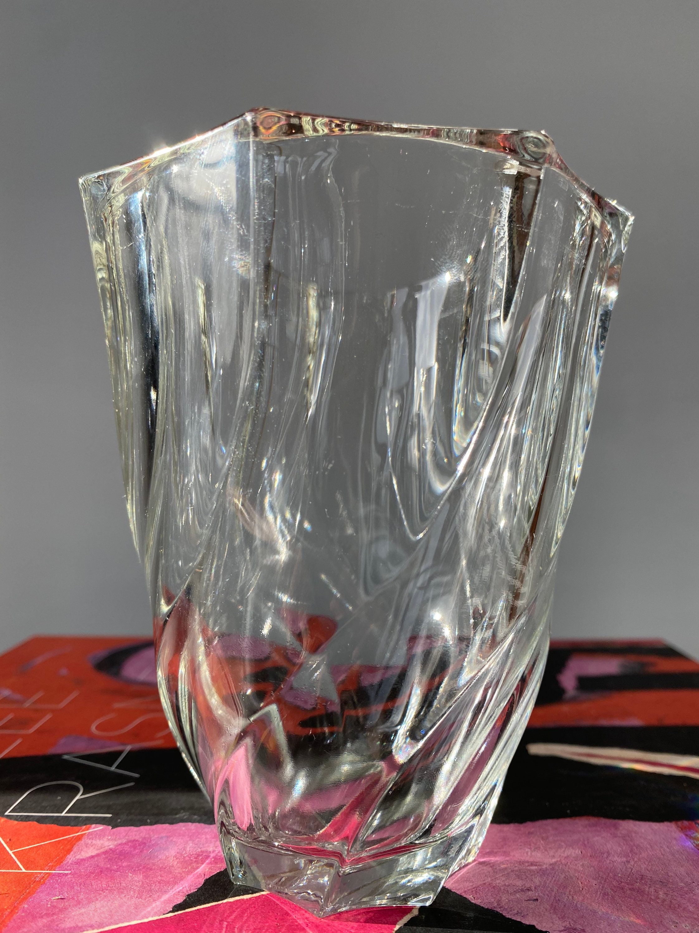 Midcentury Vintage twisted glass vase. Etsy