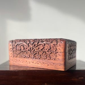 Decorative wooden handcarved  box.Vintage carved box.Rustic spice chest. Decorative box.Jewellery box.Keepsake box.Handmade box.