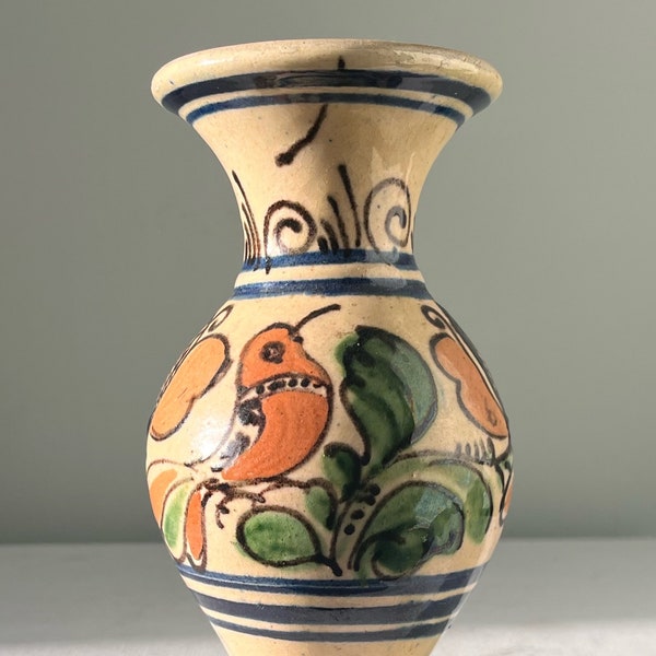 Rustic hand painted vintage Korona bird vase. Folkart bird vase. Bud vase. Posey vase.