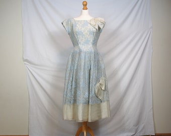 Gorgeous 1950s pale blue fit and flare dress