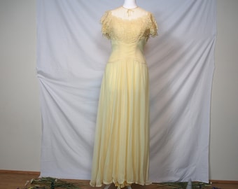 Beautiful 1950s pastel yellow Fred Perlberg maxi dress