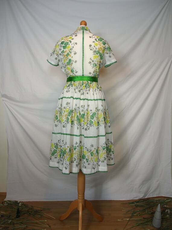 Stunning 1950s green floral shirt dress from 'Ric… - image 6