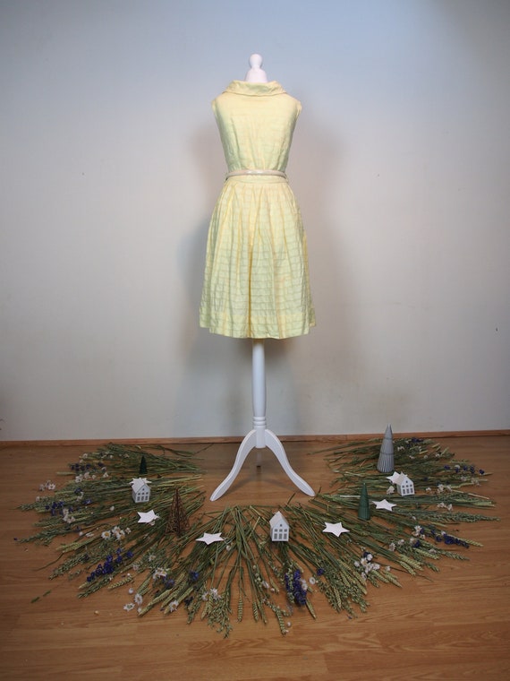50’s/60's Yellow Lace Sheer Tulle Fit And Flare Dress