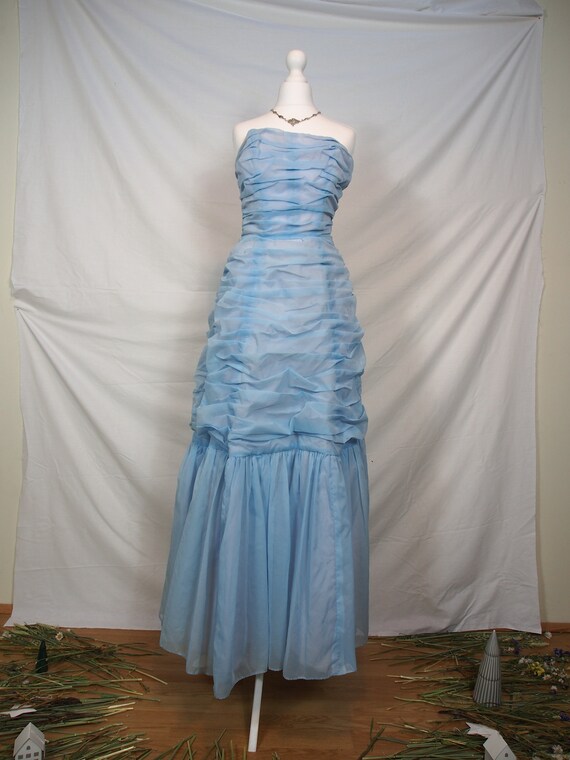 Breathtaking 1950s pastel blue bustier ball gown - image 2