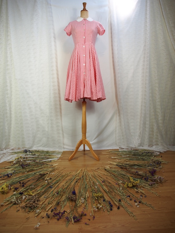 Lovely 1950s pink and white gingham fit and flare