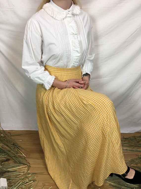 Delicate 1910s cotton blouse