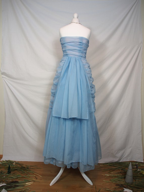 Breathtaking 1950s pastel blue bustier ball gown - image 5