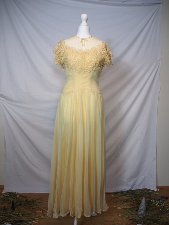 Beautiful 1950s pastel yellow Fred Perlberg maxi … - image 2