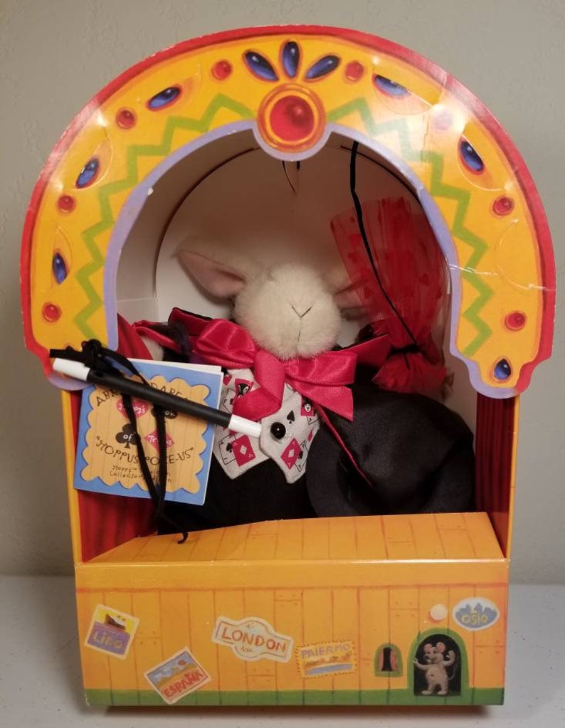 Hoppus Poke-Us Abra Cadabeara Hoppy VanderHare Hoppy Magician Collector/'s Edition