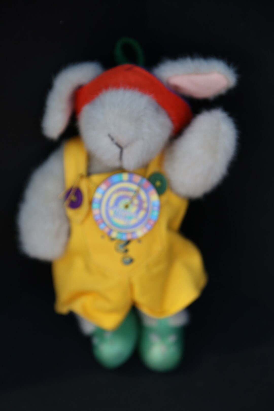 うさぎ ぬいぐるみ HOPPY VANDERHARE Amazon.com: Hoppy VanderHare the Muffy VanderBear Collection