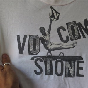 Vintage Volcom T Shirt Volcom Skateboards Tee Photo Printed Gymnastics Volcom Stone Skate Punk Skate Rock 00s Black Tag