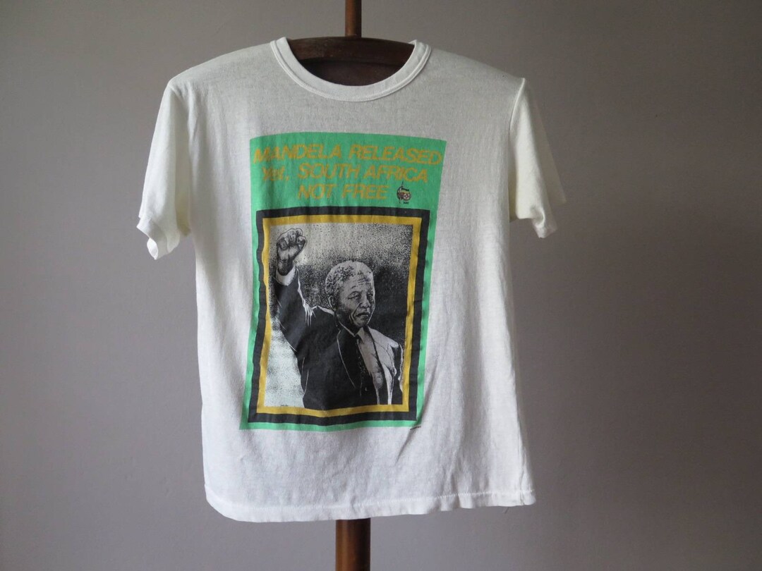 ★21SS★Kith for Mandela Day 2021 Free Mandela Vintage Tee il_1080xN.2957600212_t76r.jpg