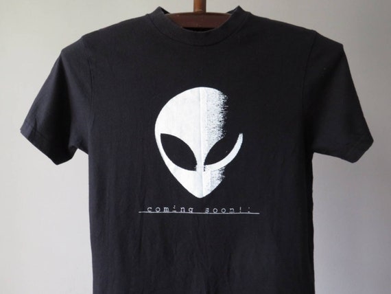 90s ALIEN vintage tee 刺繍　エイリアン　ビンテージTシャツ ALIENS Shirt, 1991 T-shirt, Horror Movie Vintage Rare Tee