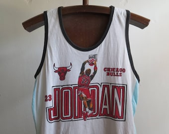 シカゴブルズ マイケルジョーダン90'sヴィンテージTシャツ レディース] 1990s ヴィンテージ USA製 1993 3-TIME NBA WORLD