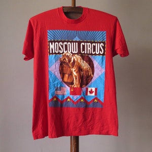 Vintage Moscow Circus T Shirt 1998 Circus Show T Shirt 90s Graphic Tiger T Shirt Red 50/50 Single Stitch Vintage Fashion