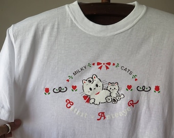 vintage cat tshirt japanese graphic cat tshirt anime tshirt japanese cartoon tee 90s tshirt japanese cat tee