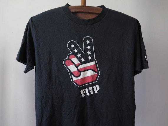 Vintage FLIP Skateboard T-Shirt: Peace Sign Skate Punk, Black M