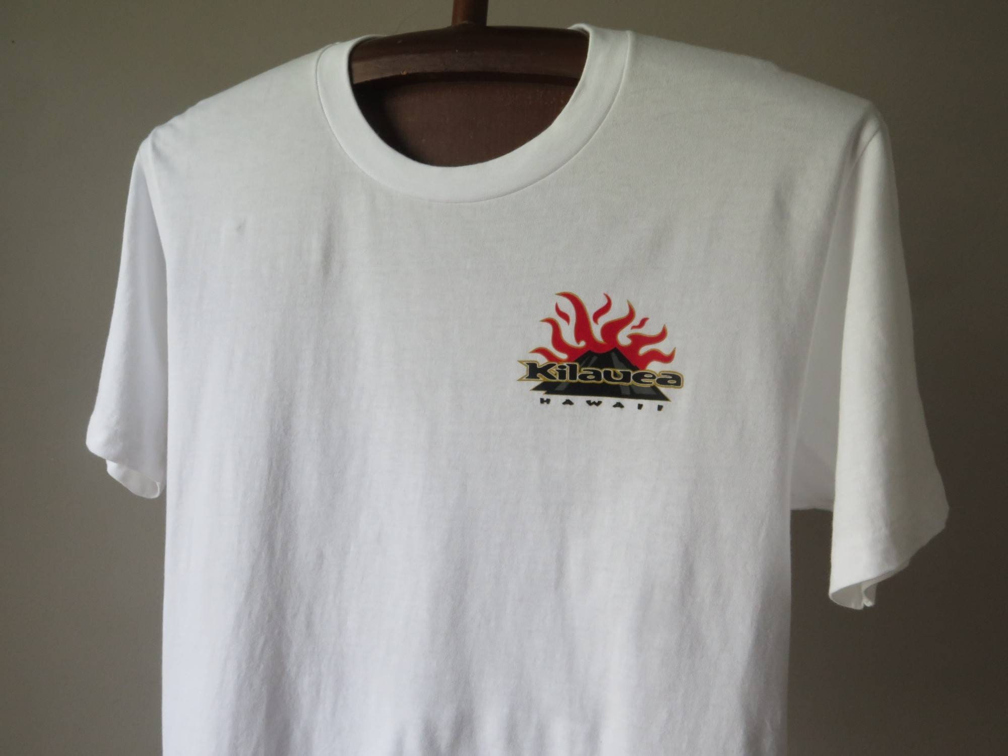Vintage Vintage Crazy Shirts Hawaii Tshirt Kīlauea Volcano Tshirt Vintage Surf Tshirt Vintage