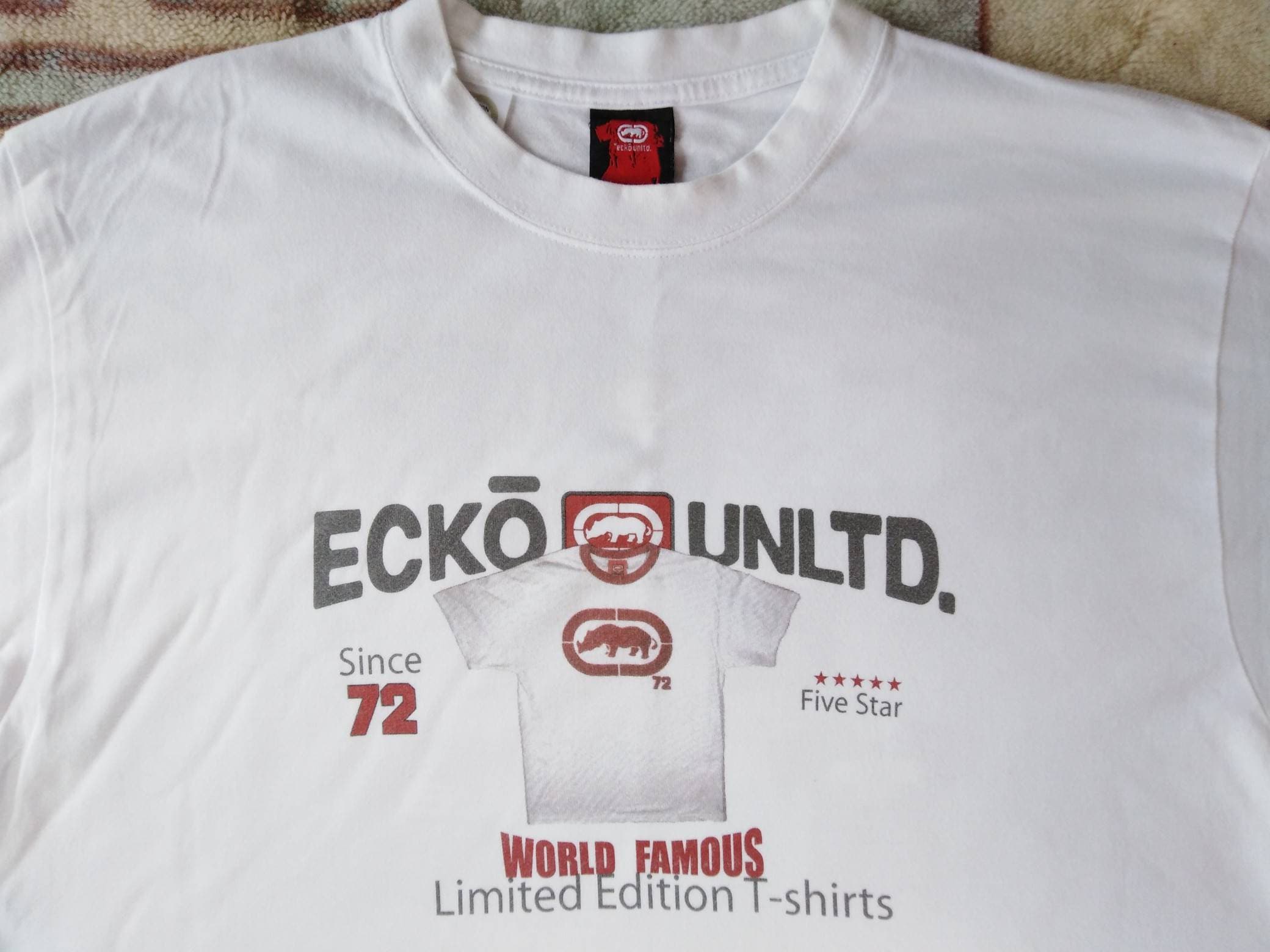 レア　ecko unltd. ホワイト Tシャツ Ecko Unltd MCMLXXII by Ecko Unlimited Mens MED World Famous